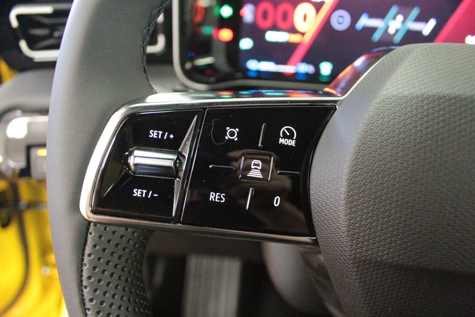 Fahrzeugabbildung Renault R 5 Iconic Five 150 Comfort Range