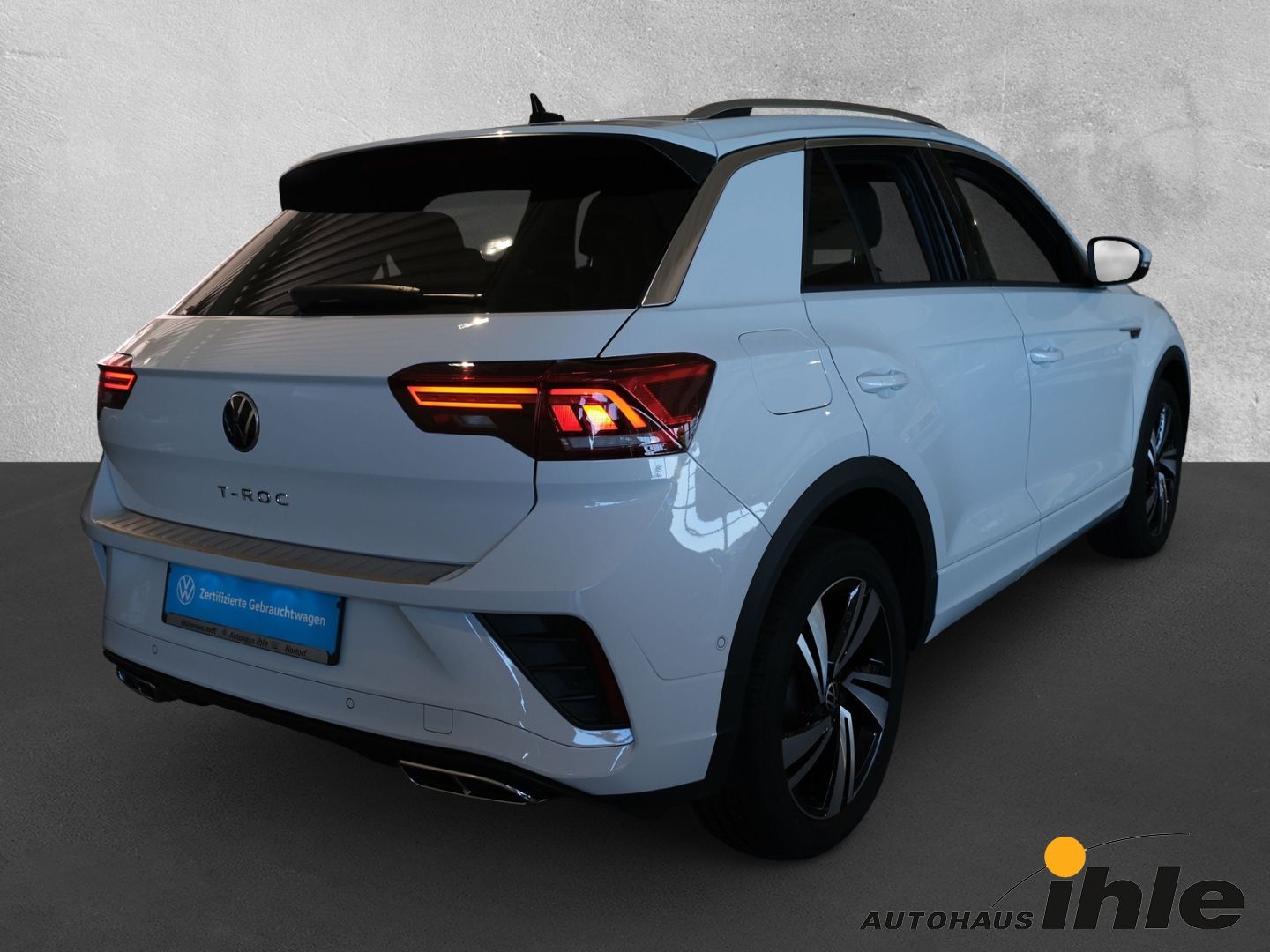 Volkswagen T-Roc R-Line 1,5 TSI DSG AHK R-FAHRKAMERA SIDE-A foto 3