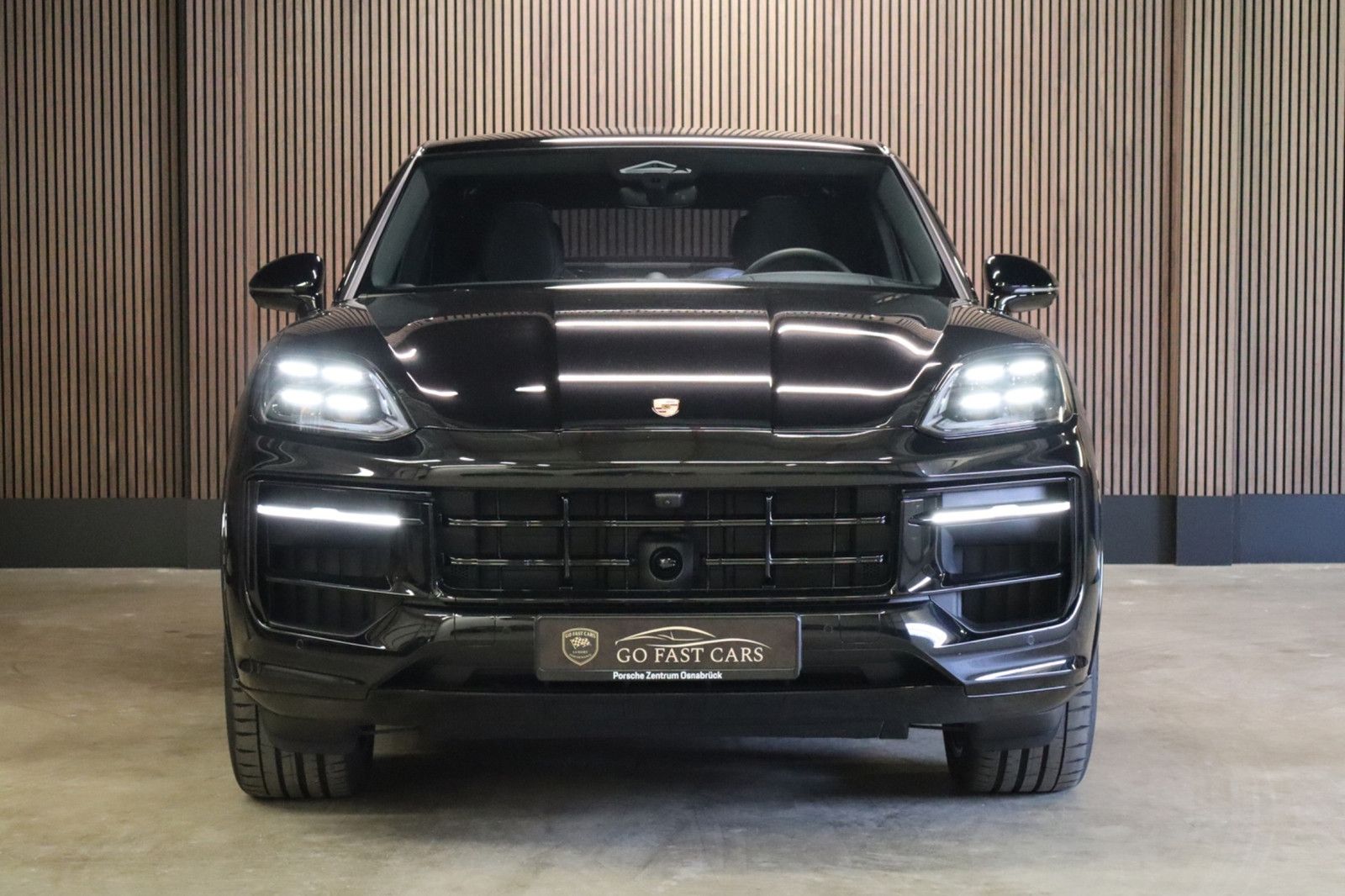 Porsche Cayenne Coupé 3.0 E-Hybrid|Black Edition|Sport s imagem 2