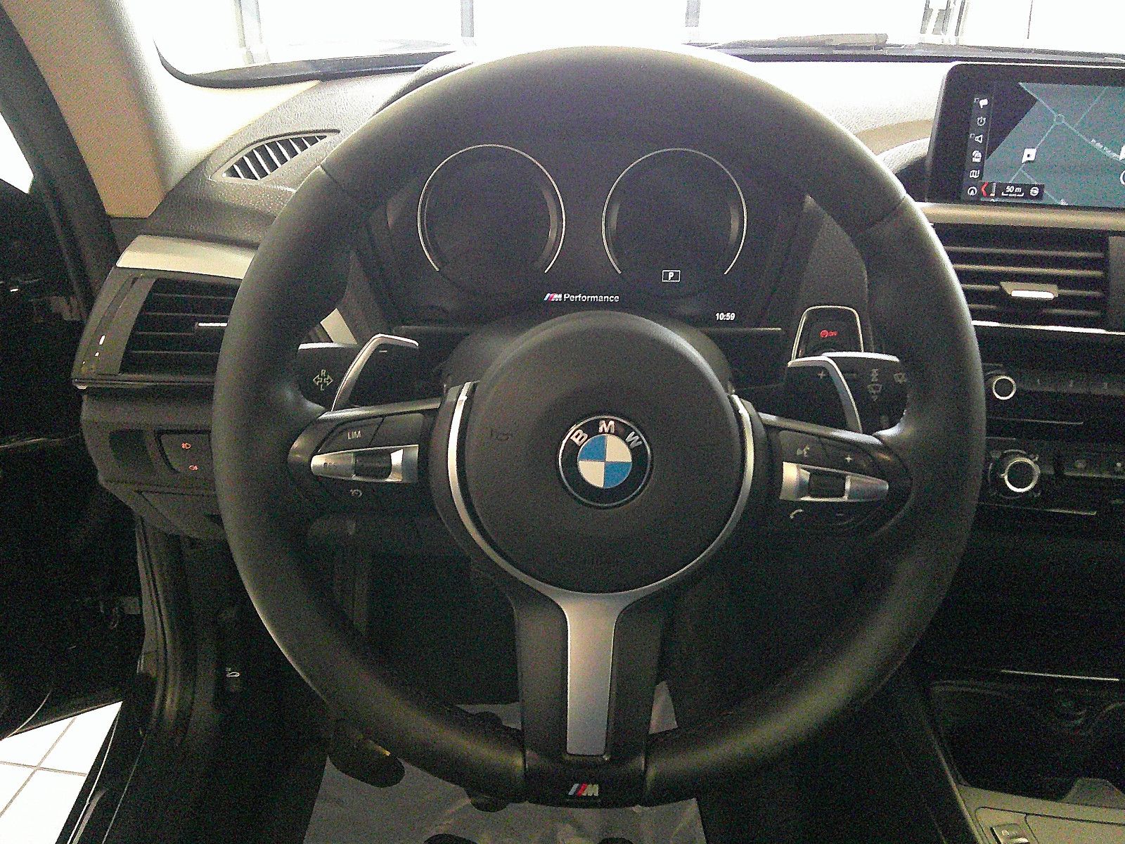 Fahrzeugabbildung BMW 230 i Sport Line / NAVI / KAMERA/ Stage 1+ 311PS