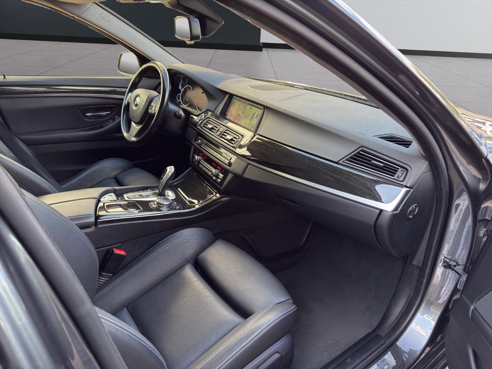 BMW 530 d xDrive+Navi+Kamera+Head-Up+Panaroma+8XLM