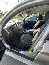 BMW X3 xDrive20i ADVANTAGE AT ADVANTAGE - BMW X3 ADVANTAGE mit Benzin-Antrieb