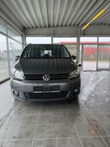 Volkswagen Touran Comfortline - gebrauchte VW Touran aus dem Jahr 2012