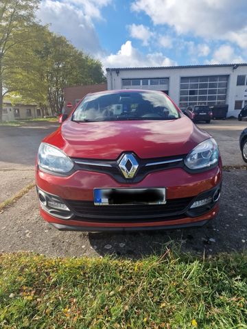 Renault Megane 1.2TCE  //Volle Ausstattung...