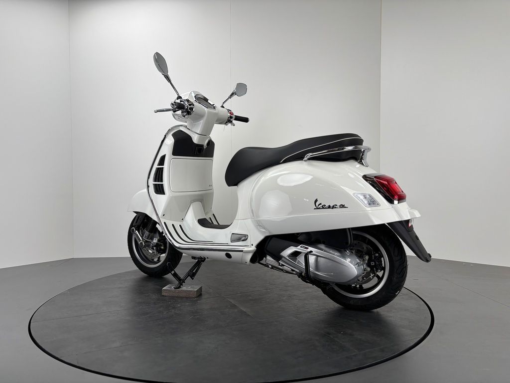 Fahrzeugabbildung Vespa GTS 310 FL SUPER *NEUFAHRZEUG 2026 *