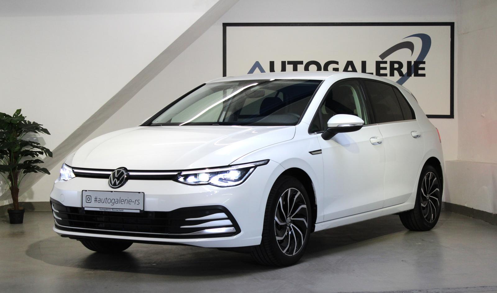 Volkswagen Golf VIII 1.5 eTSI Style DSG*MATRIX*IQ*MEMO*AHK*