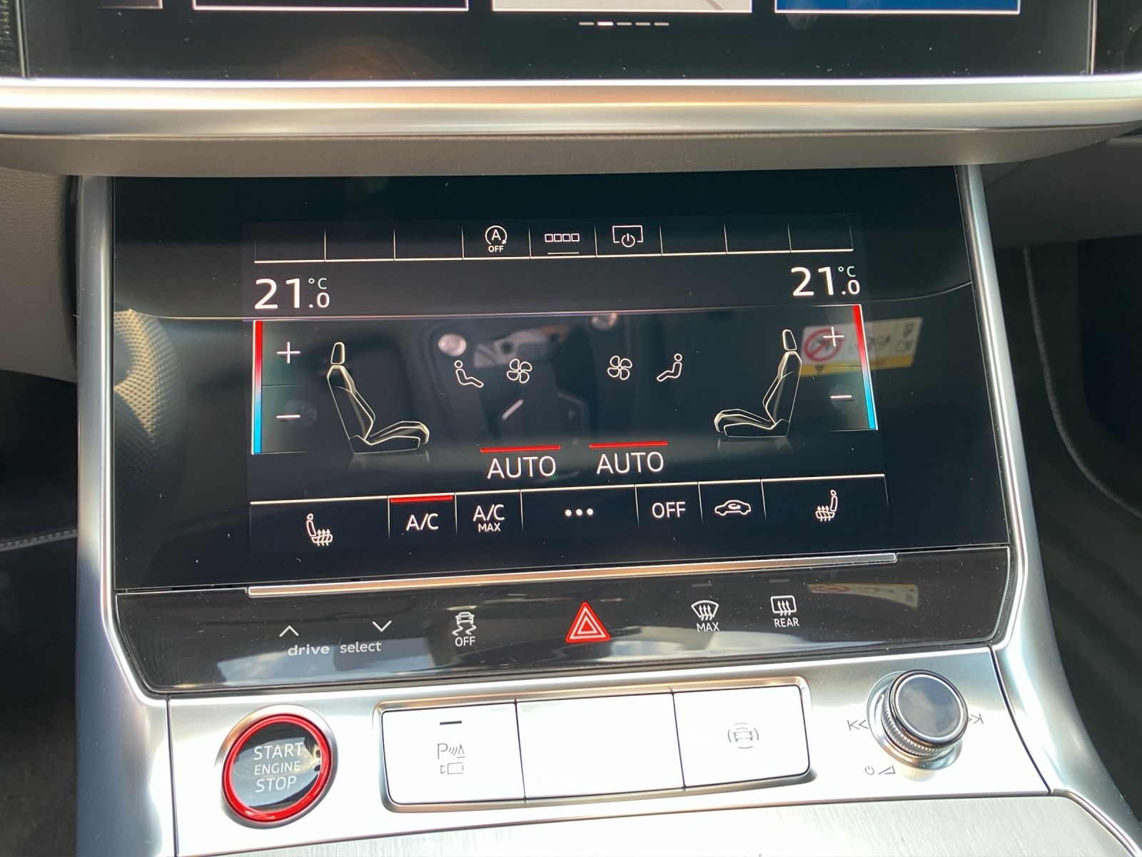 Fahrzeugabbildung Audi S6 Avant TDI quattro Matrix Navi AVC B&O 21" RFK