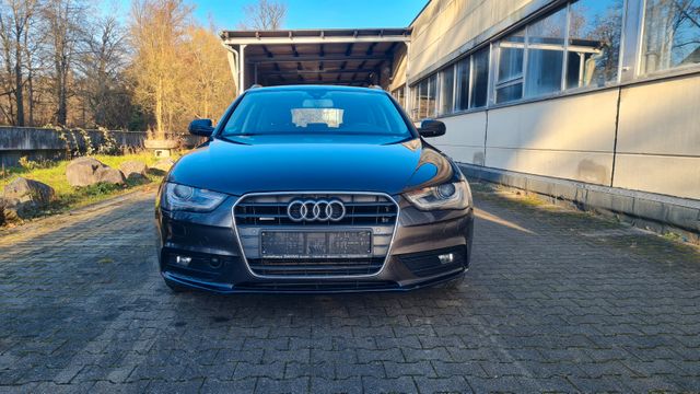 Audi A4 2.0 TDI S-Tron.Quattro Xenon  Voll Fahrbereit