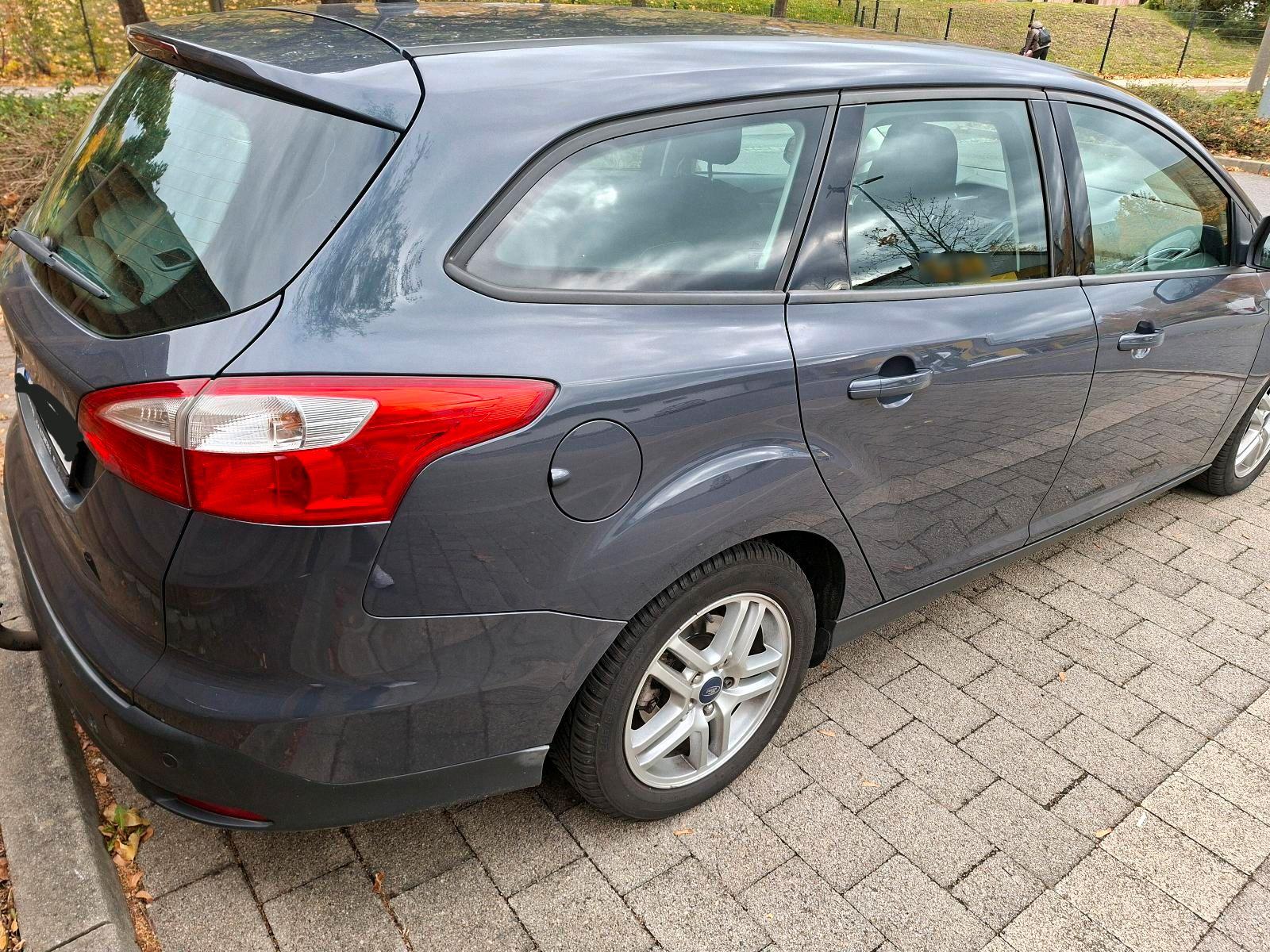 Ford Focus 2014 — photo 6