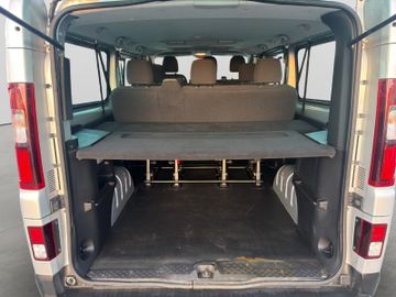 Renault Trafic - 10