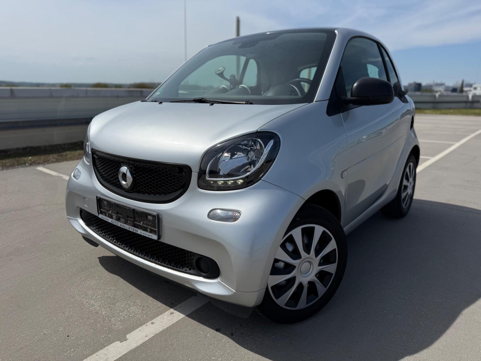 Smart ForTwo COUPE*AUTOM*NAVI*PANORAMA*LEDER