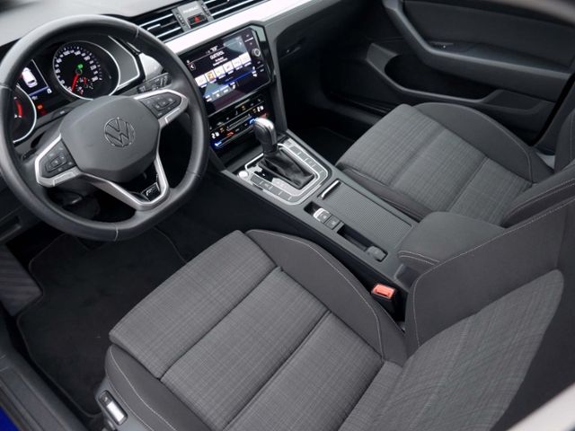 Fahrzeugabbildung Volkswagen Passat Variant Business 2.0 TDI | LED RFK AHK