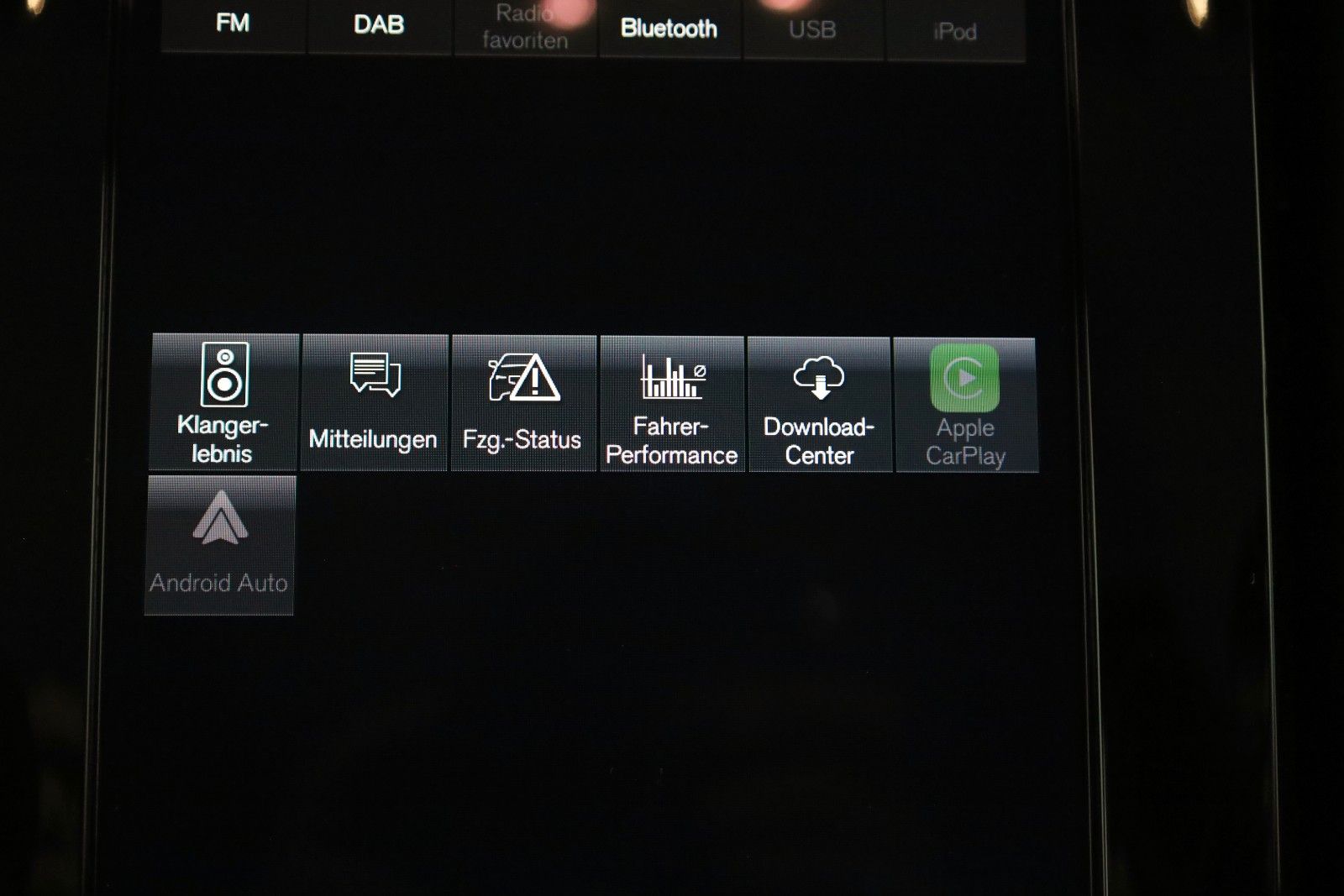Fahrzeugabbildung Volvo XC40 Inscription T4,Leder,Navi,LED,SH,Kamera,H&K