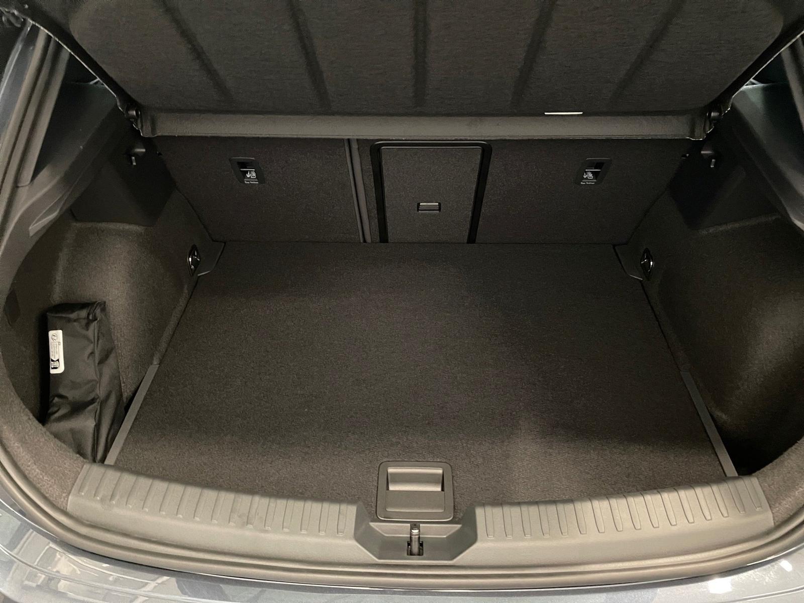 Cupra Leon 2.0 TSI VZ *SENNHEISER*PANO*KAMERA*, миниатюра 17
