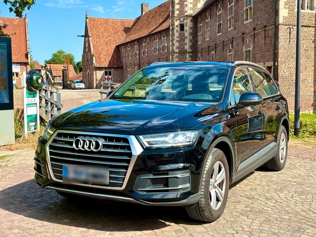 Image of Audi Q7