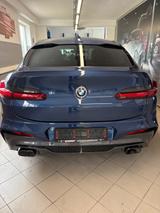 BMW X4 M40 M40i - - blaue BMW X4 M40