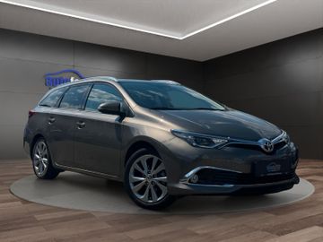 Toyota Auris Touring Sports - 3