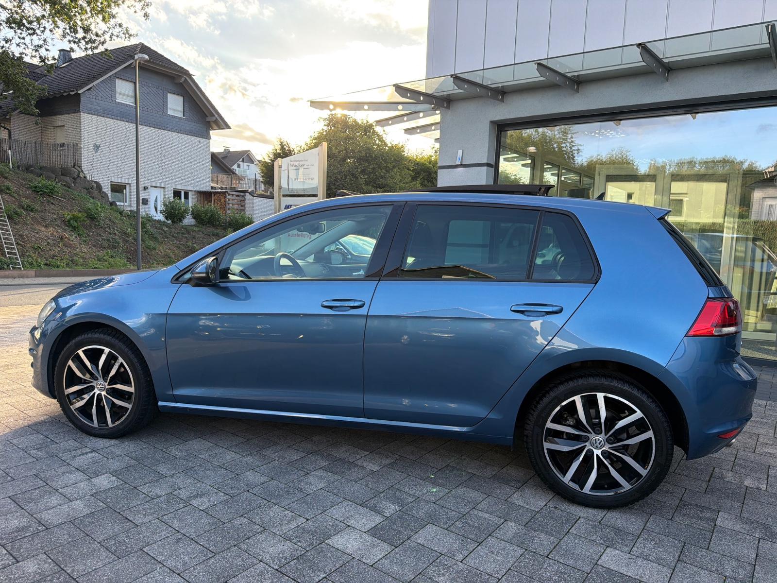 Volkswagen Golf VII 1.4 TSI Lim. Highline DSG*Pano*Standhz