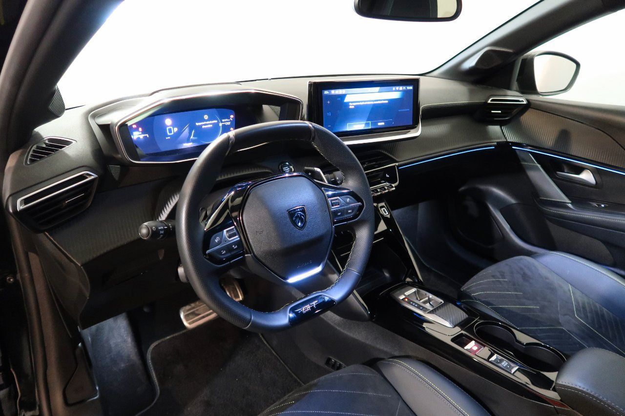 Peugeot 208 1.2 hybrid GT 145cv e-dcs 6 # CERCHI imagem 2