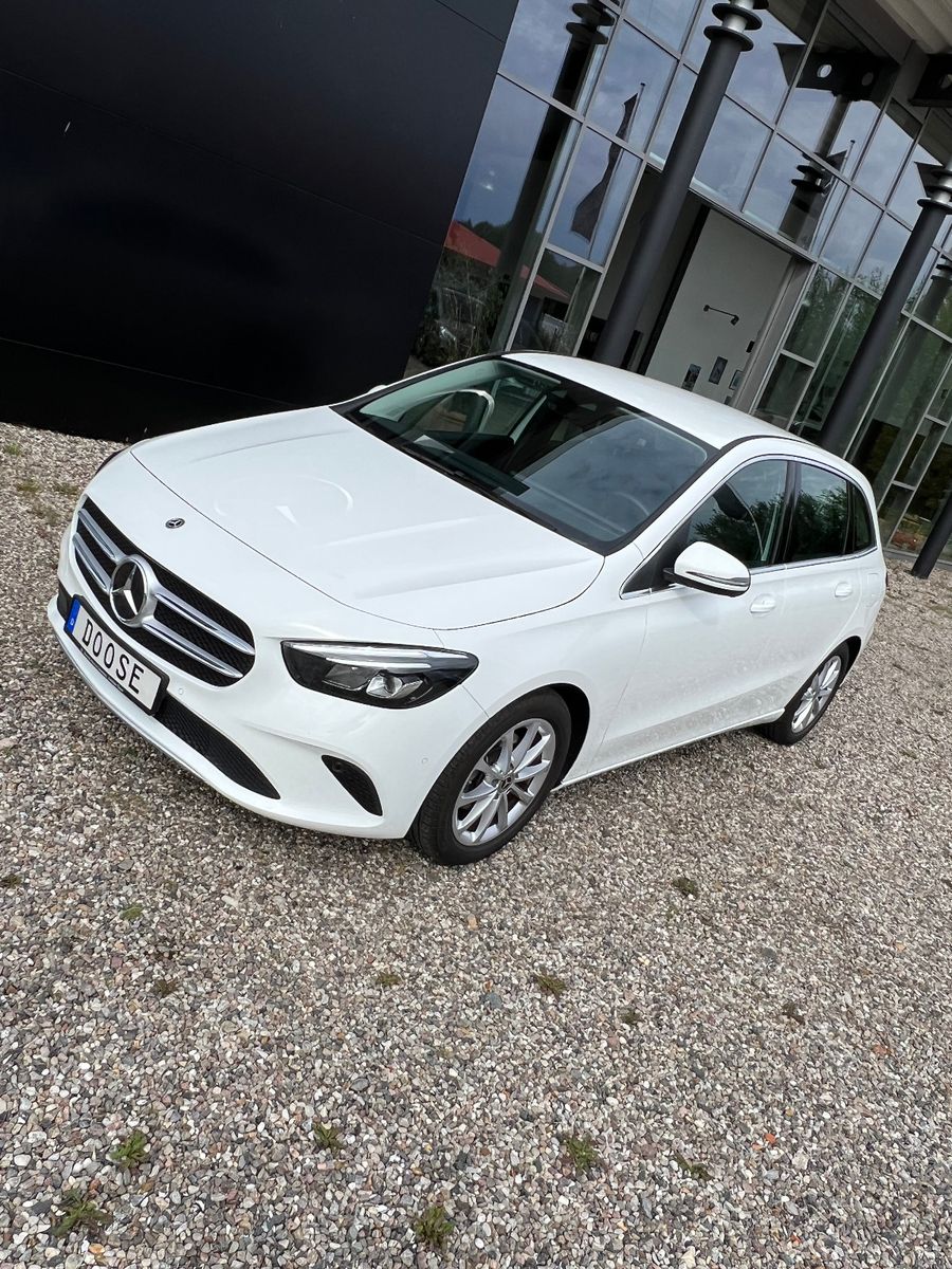 Mercedes-Benz B 180   *Progressive*Premium-Navi*LED*DAB* foto 4