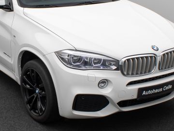 Fahrzeugabbildung BMW X5 xD40d M Sport Kamera Panorama HUD DAB H/K AHK