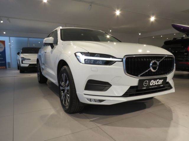 Volvo XC60 B4 D AWD Momentum Pro Xenium-P. Panorama AH