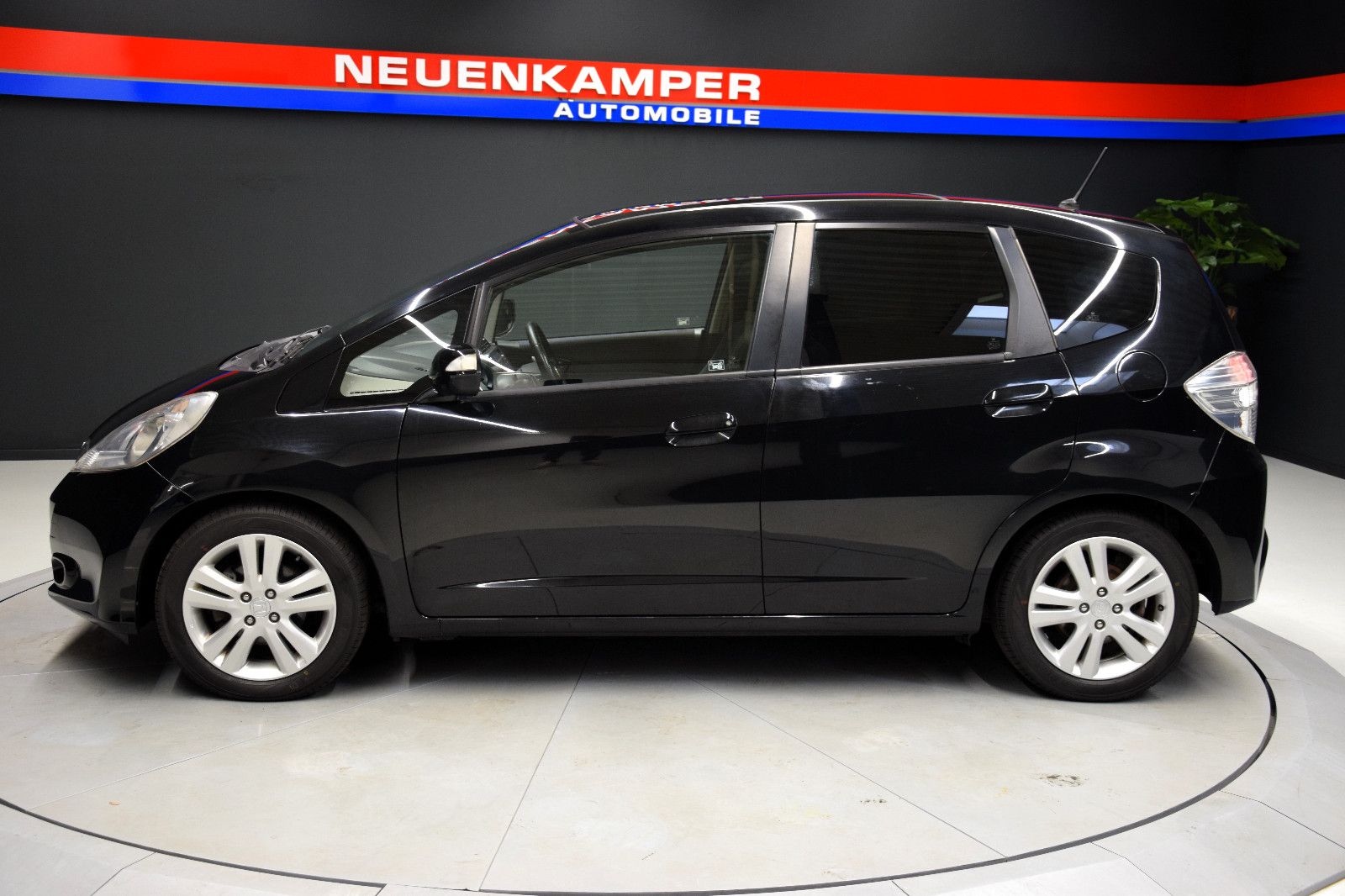 Fahrzeugabbildung Honda Jazz Hybrid Elegance *Automatik Tempomat *Pano
