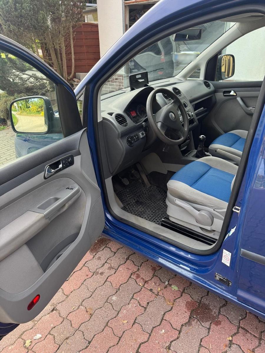 Volkswagen Caddy 2009 — photo 5