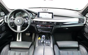 BMW X5 M50 - 9