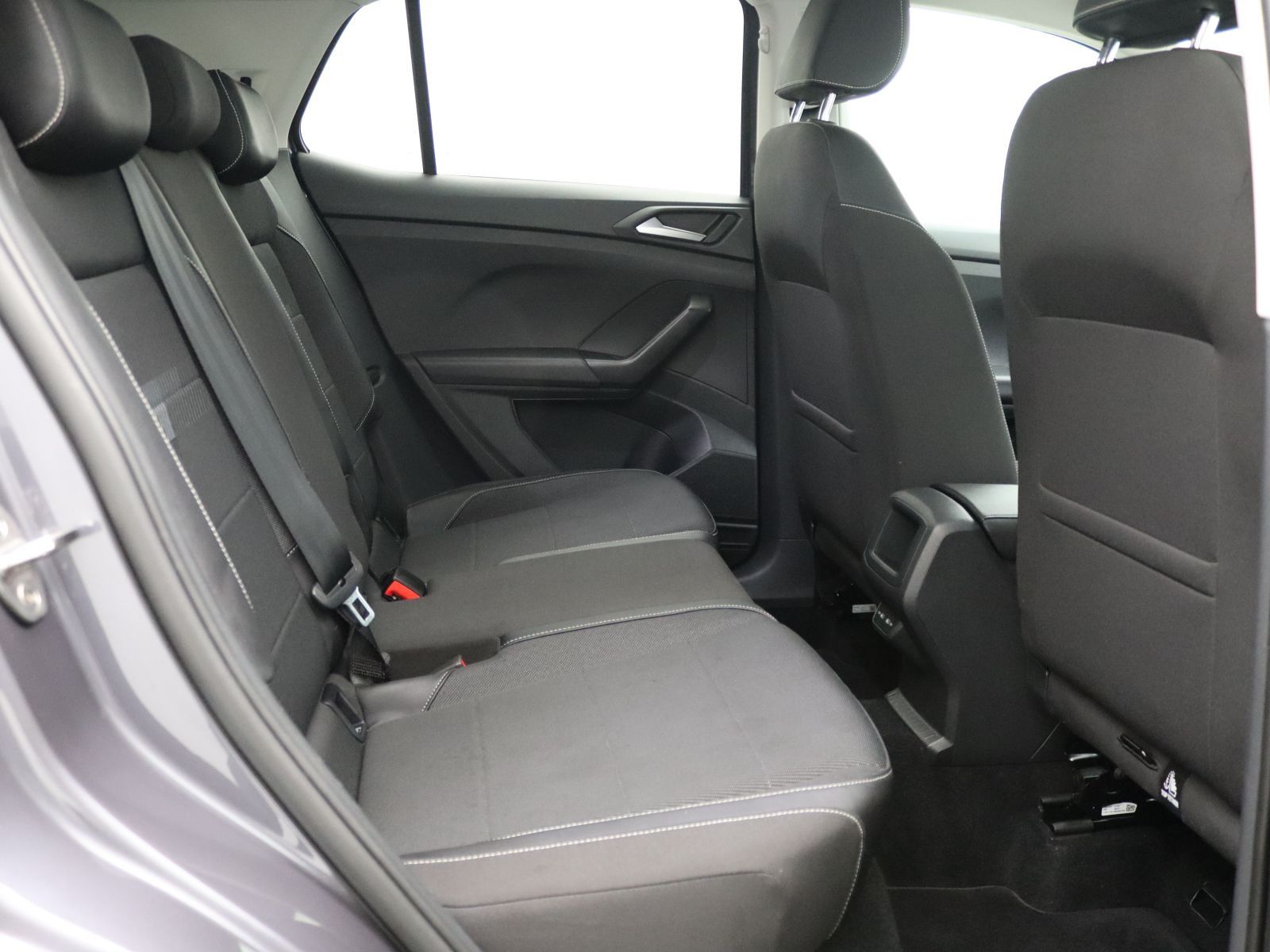 Volkswagen T-Cross - Bild 10