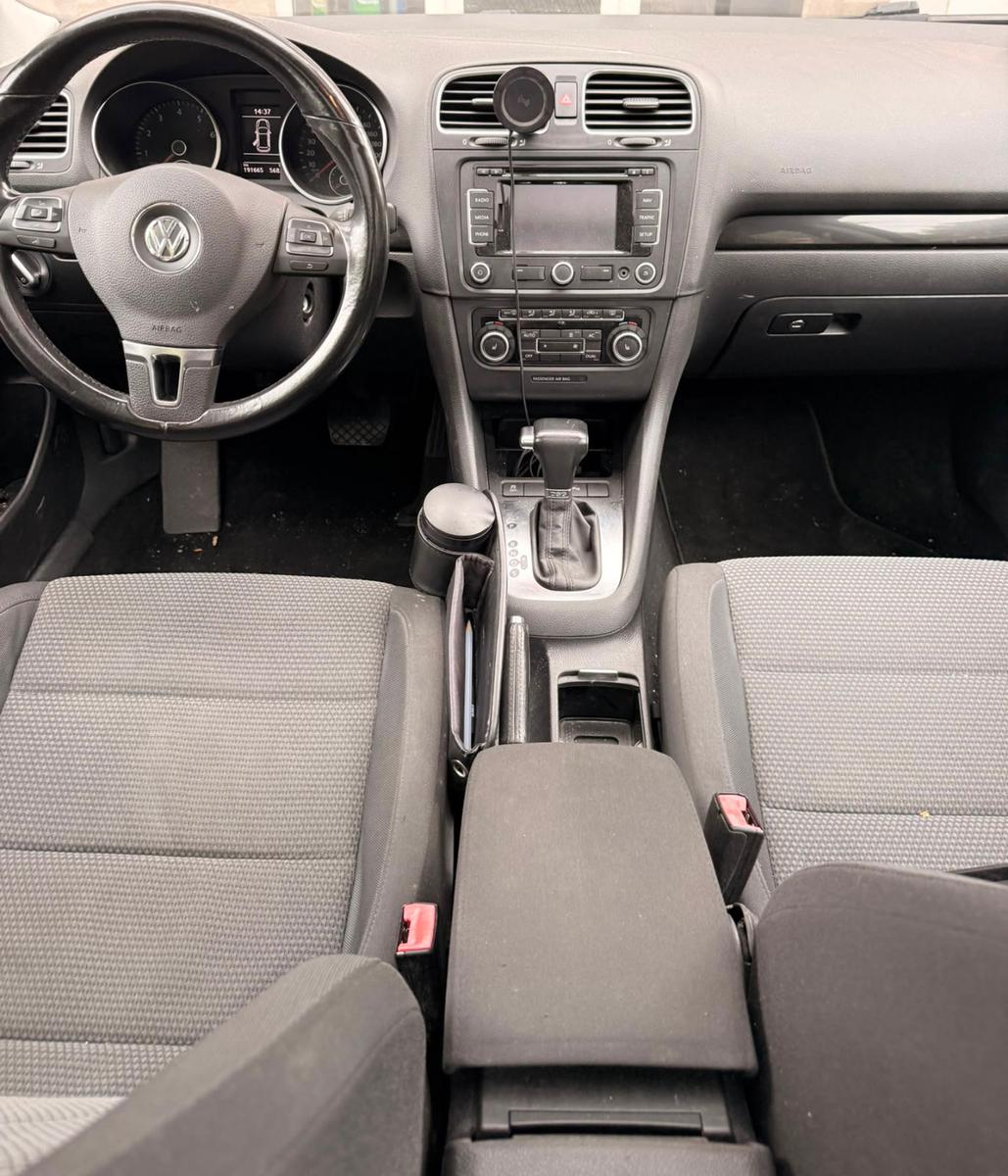 Volkswagen Golf 2010 — photo 7
