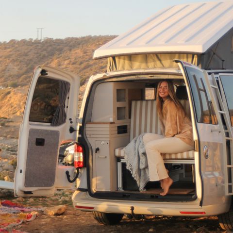 Fahrzeugabbildung Volkswagen T5 2,0 TDI Camper+Boho+Aufstelldach+Standh+Küche