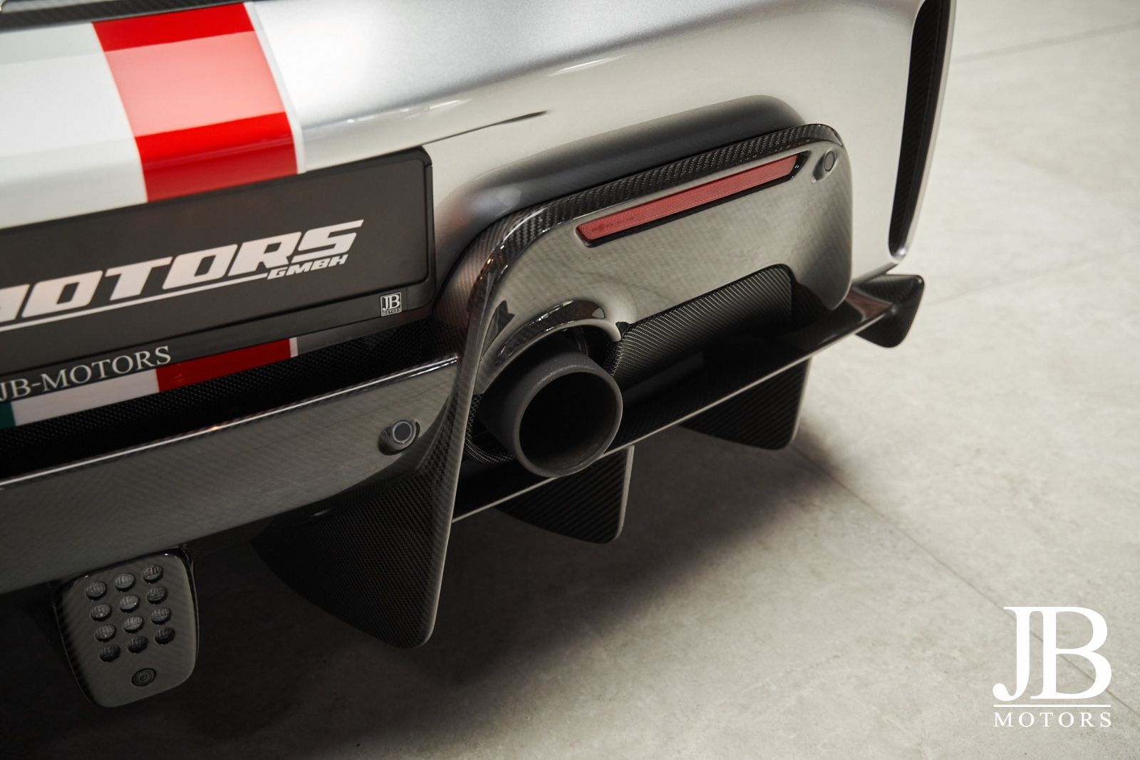 Fahrzeugabbildung Ferrari 488 Pista Spider Tailormade Special Carbon Lift