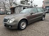 Mercedes-Benz E 200 E -Klasse T-Modell E 200 T CDI - Mercedes-Benz E 200 mit Diesel-Antrieb: Kombi, Schaltgetriebe