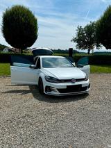 Volkswagen Golf 2.0 TSI BMT GTI  - Volkswagen Golf: Standheizung, GTI