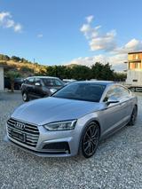 Audi A5 SPB 2.0 TDI 190 CV ultra S tronic - Audi A5 mit Halbautomatikschaltung
