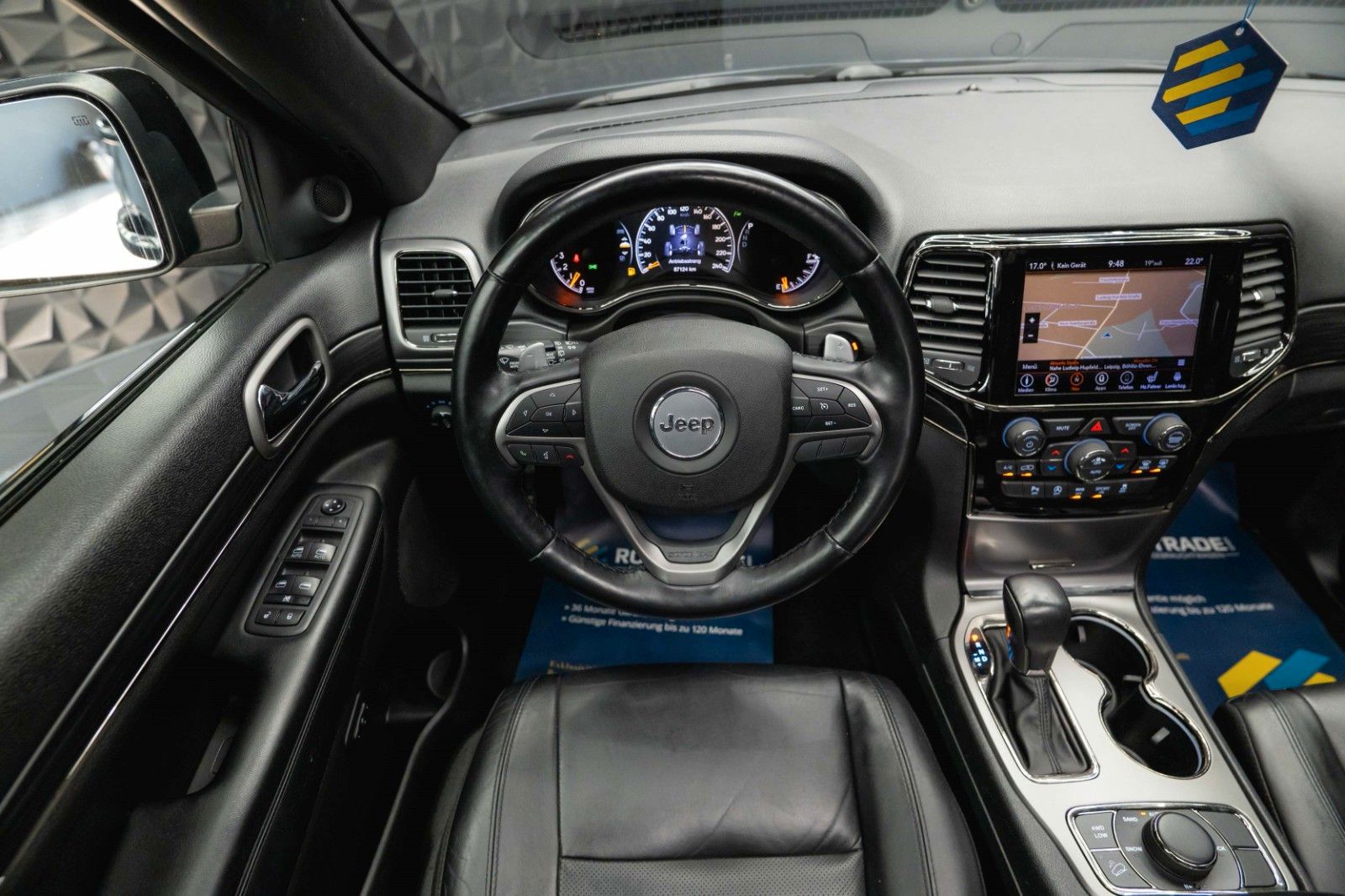Fahrzeugabbildung Jeep Grand Cherokee 3.6 4x4 LIMITED X *Pano*LED*19%*