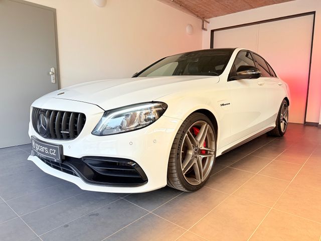 Mercedes-Benz C 63S AMG Burmester GARANTIE 360 PANO DISTR VOLL