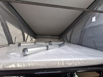 Sunlight Cliff X 600 8G Safety+ACC Digital Dieselhzg.