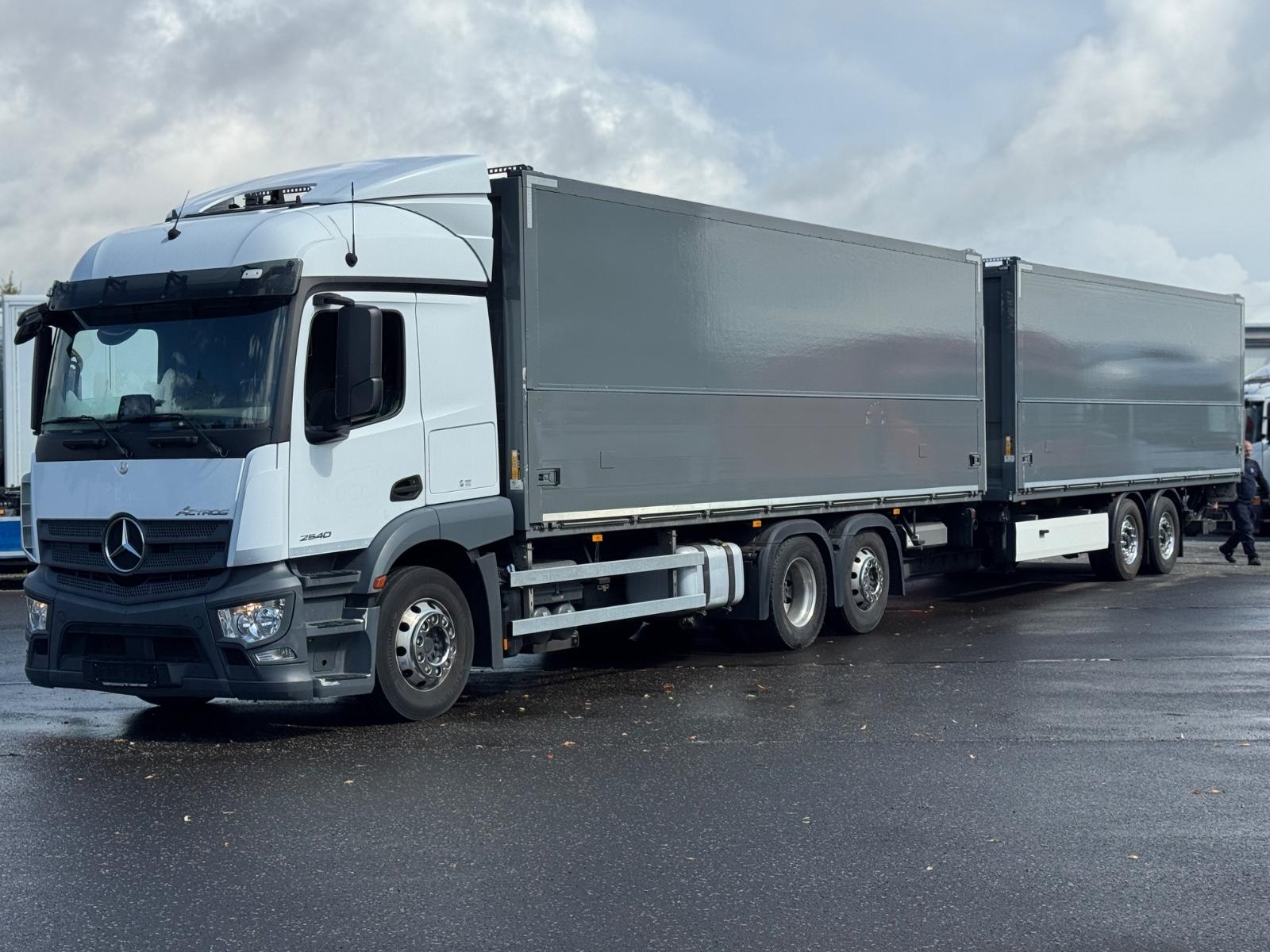 Mercedes-Benz ACTROS 2540 L/ 2 x LBW / LENKACHSE / KOMPLETTZUG