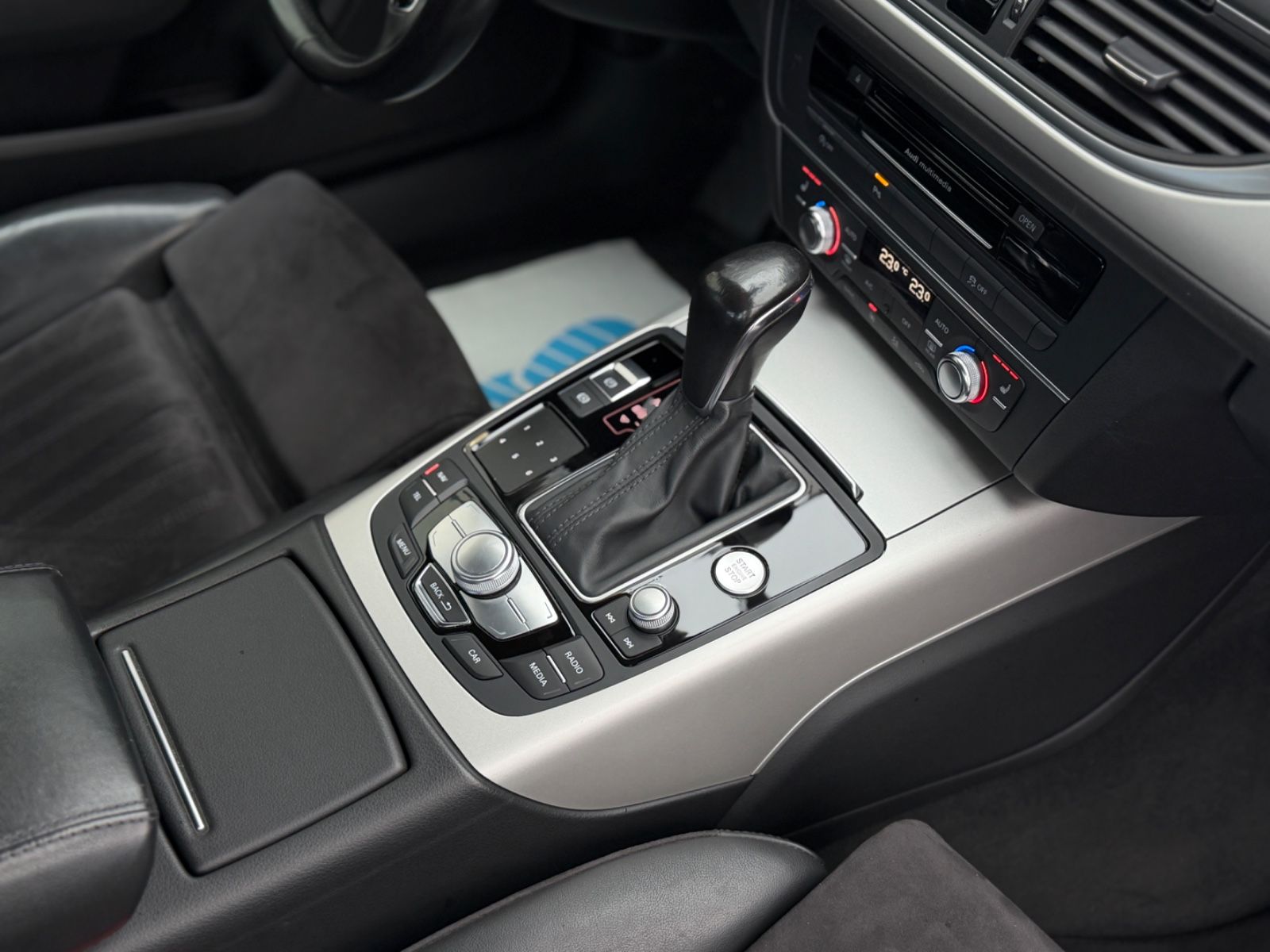 A6 Avant 2.0 TDI ultra S Tronic Navi Leder
