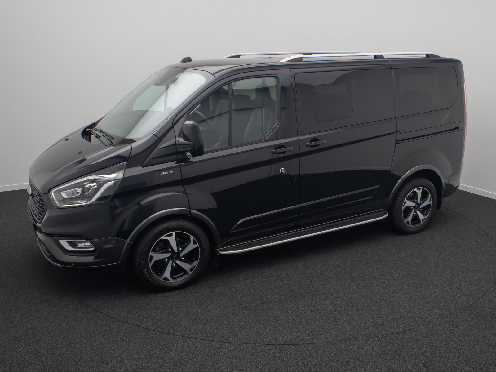 Fahrzeugabbildung Ford Custom Tourneo Active ACC Bi-Xenon DriveAss DAB