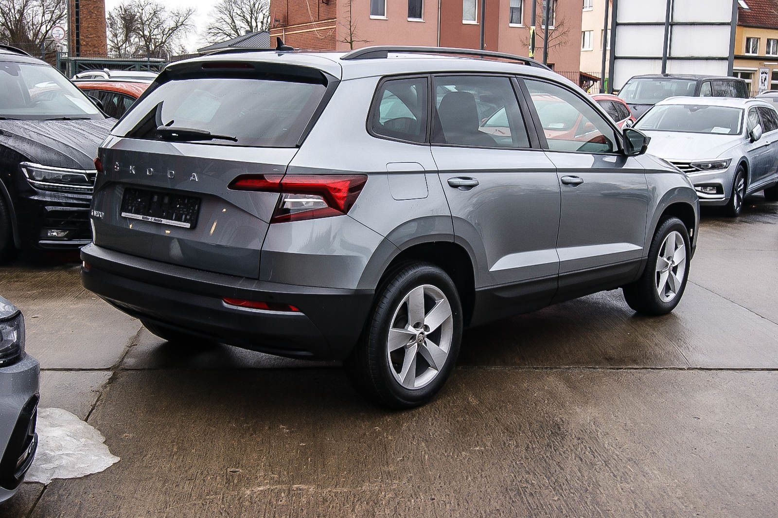 Fahrzeugabbildung SKODA Karoq 16TDI DSG Ambition ANHÄNGERKUPPLUNG 1.HAND