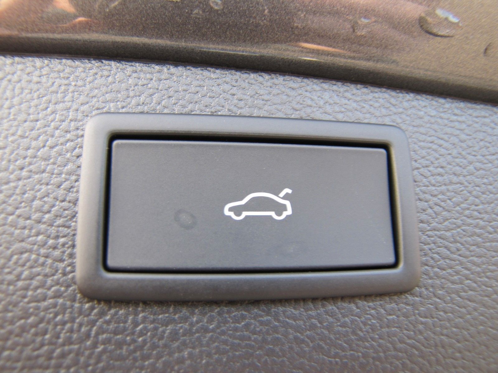 Fahrzeugabbildung SKODA Superb Combi Selection 2.0 TDI 193PS 4x4 DSG