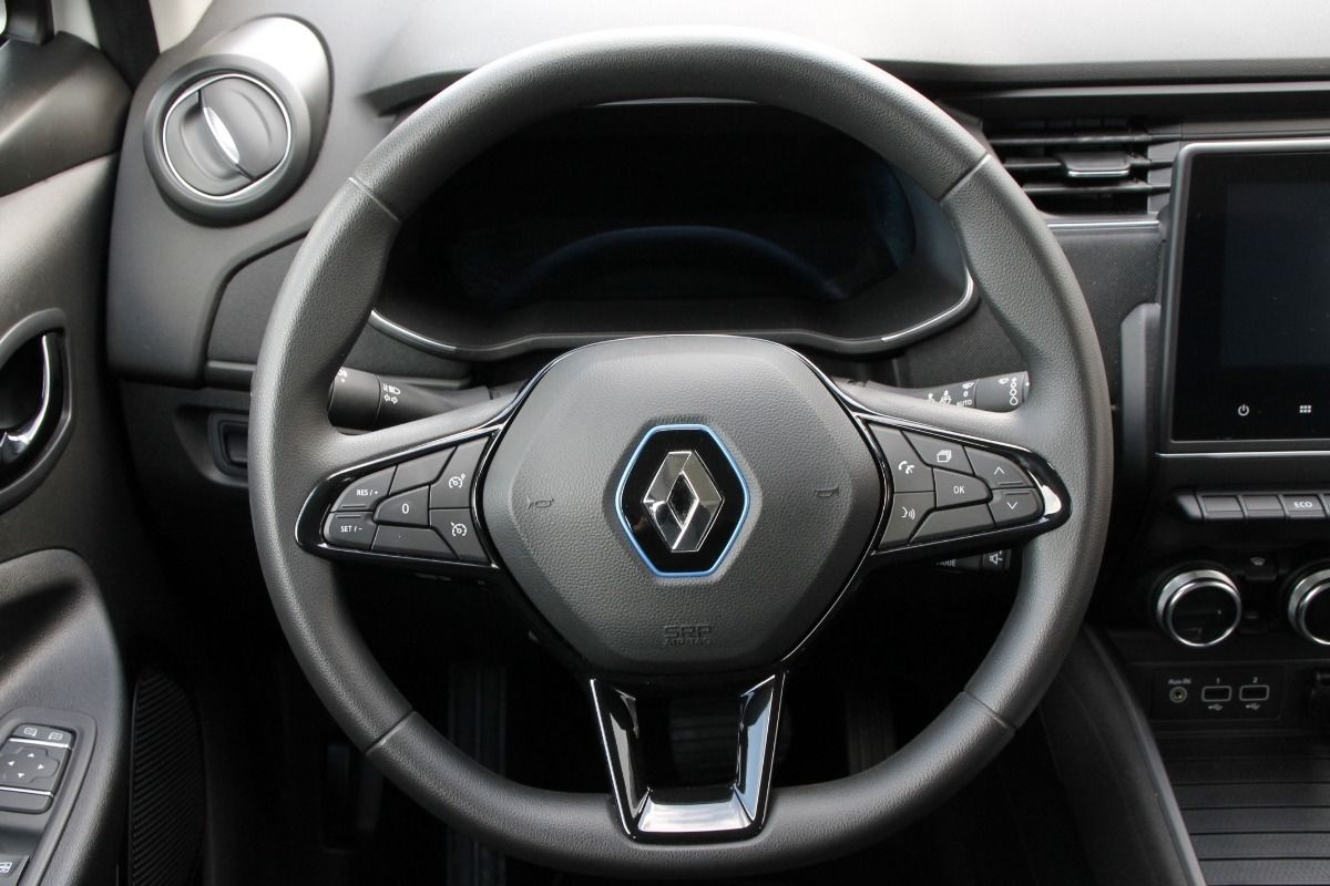 Fahrzeugabbildung Renault ZOE LIFE Batteriemiete Option auf BOSE-Paket