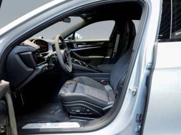 Porsche Panamera - 4