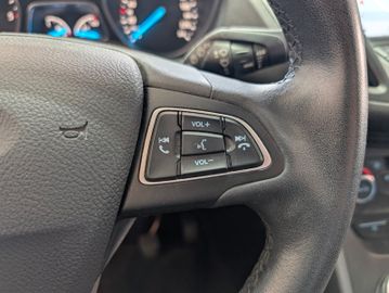 Ford Kuga Cool&Connect 1.5TDCi 120PS 2x4