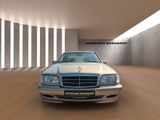 Mercedes-Benz C 180 Elegance Automatik Klima Tempomat 1. Hand - aus 2000: Auto