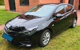 Opel Astra 1.2 Direct Injection Turbo 81kW Edition  - Opel Astra mit Benzin-Antrieb: Limousine, 1.8