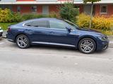 Volkswagen Arteon 2.0 TSI OPF DSG 4MOTION R-Line Editio... - blaue Volkswagen Arteon